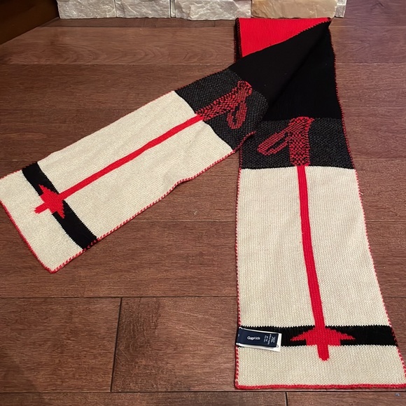 Gap scarf - Picture 2 of 3